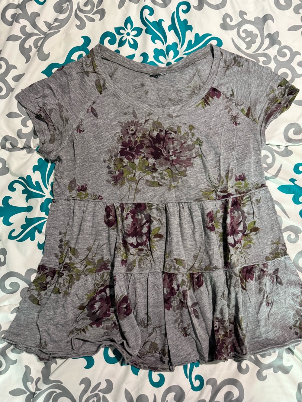 Torrid Gray Floral Tiered Short-Sleeve Top